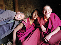 Photo: Young apprentice monks in Nixia, a mountain village in a Tibetan area